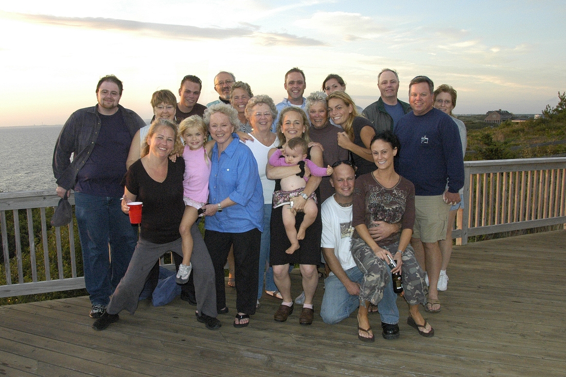 2007-09-22 22 Family Reunion in Truro.jpg