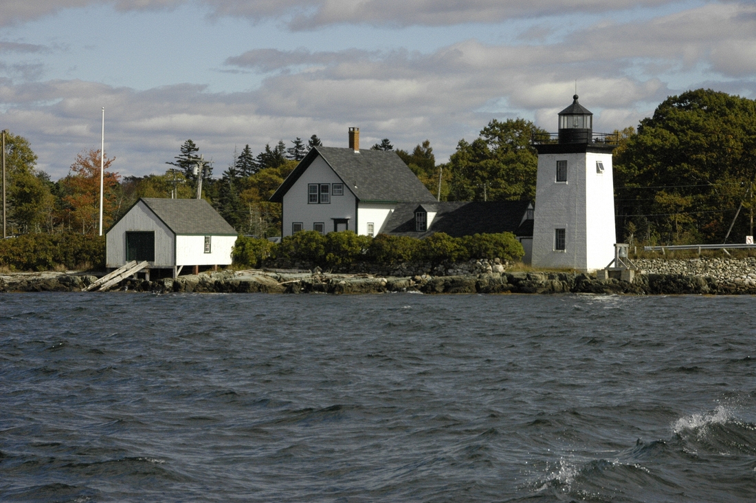 2007-10-15 2 Leaving Islesboro on Ferry.JPG