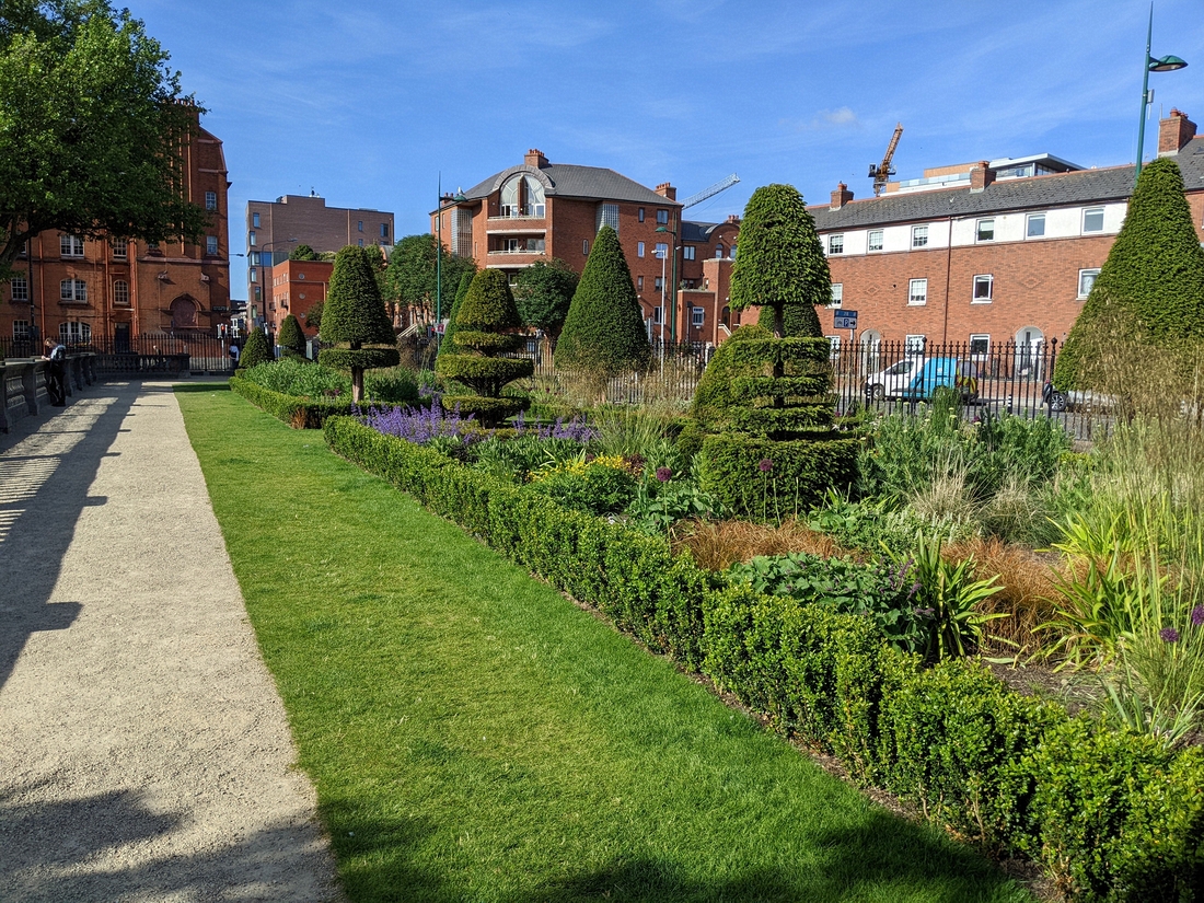 2022-05-29 125 St Patrick's Park, Dublin.jpg
