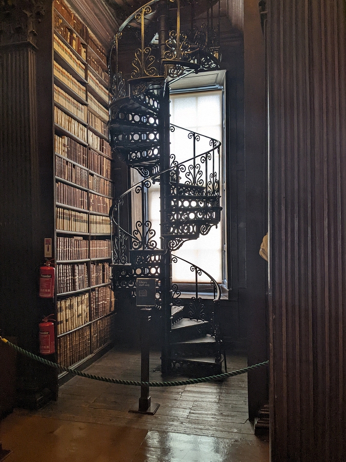 2022-05-30 130 The Long Room, Trinity College, Dublin.jpg