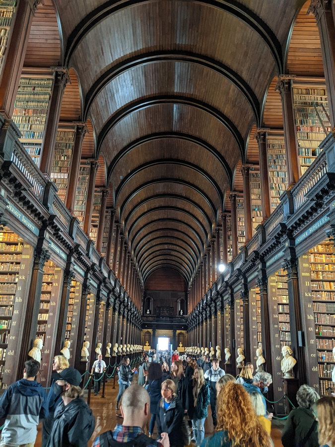 2022-05-30 161 The Long Room, Trinity College, Dublin.jpg