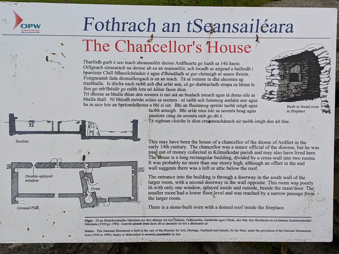 2022-06-05 320 Chancellor's House, Cosan na Naomh, Dingle Peninsula.jpg