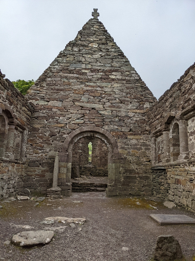 2022-06-05 356 Kilmalkedar Church, Cosan na Naomh, Dingle Peninsula.jpg