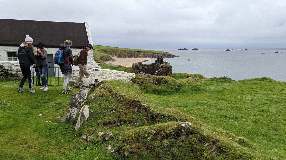2022-06-06 095 Boat Trip to Great Blasket Island, Dingle Peninsula.jpg