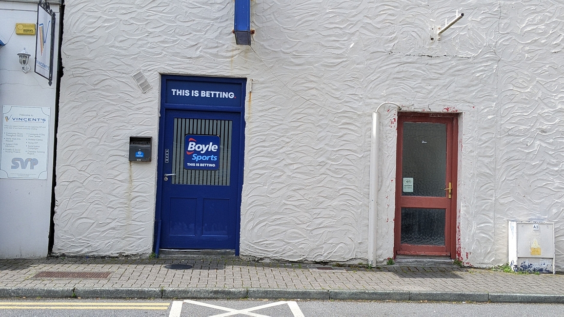 2022-06-06 302 Dingle.jpg