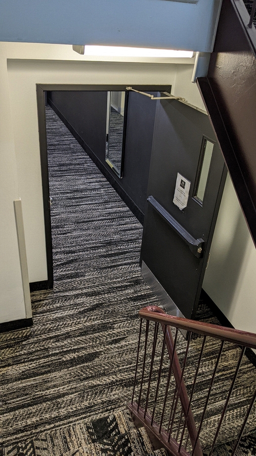 2022-06-10 026 LELUX Hotel, Montreal.jpg
