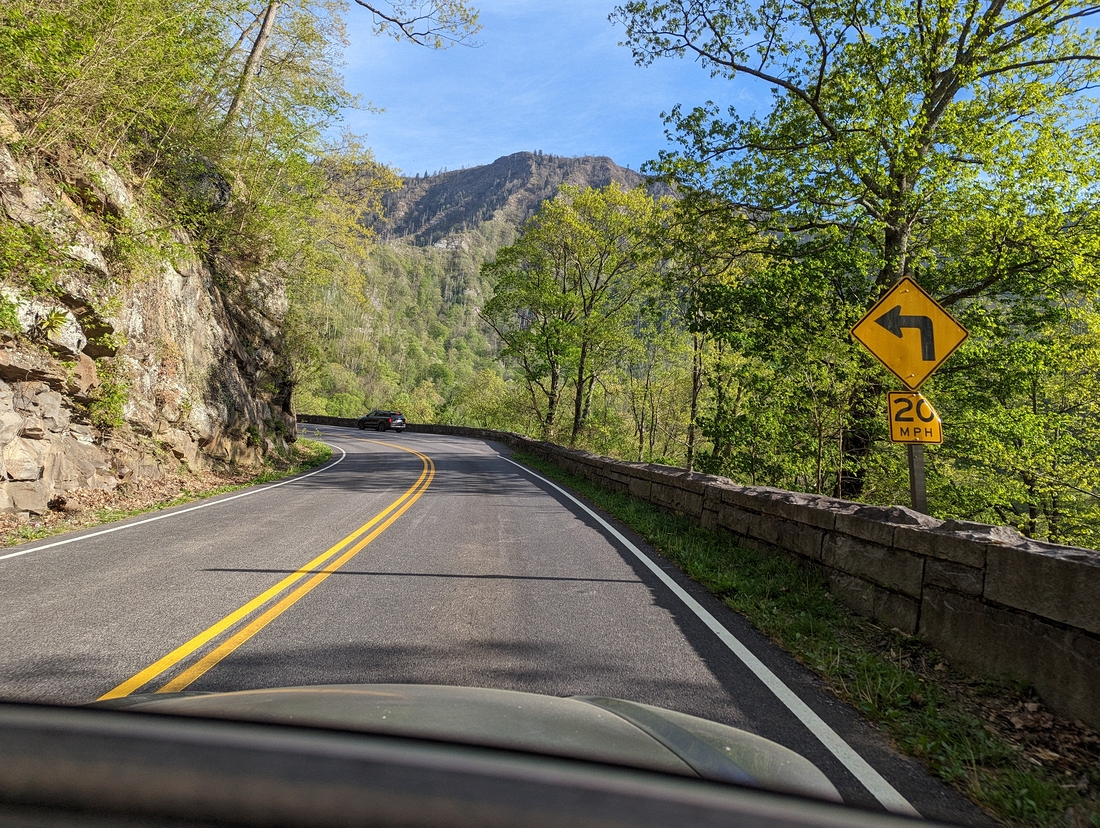 2023-04-20 04 To Newfound Gap, Great Smoky Mountains National Park, from Gatlinburg TN.jpg