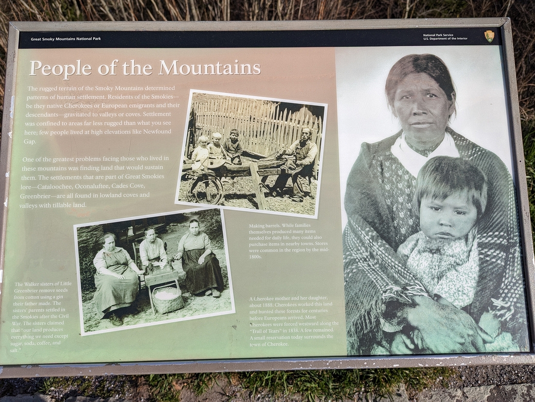 2023-04-20 26 Newfound Gap, Great Smoky Mountains National Park, from Gatlinburg TN.jpg