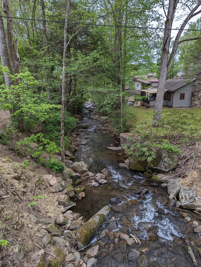 2023-04-21 09 Wildfires Memorial Park, up the hill from Sidney James, Gatlinburg TN.jpg