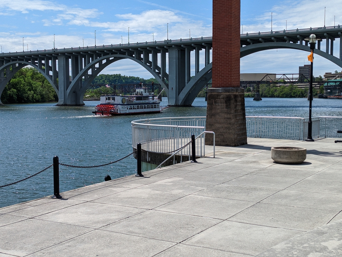 2023-04-23 23 Paddlewheel Riverboat, from Volunteer Landing, Knoxville TN.jpg