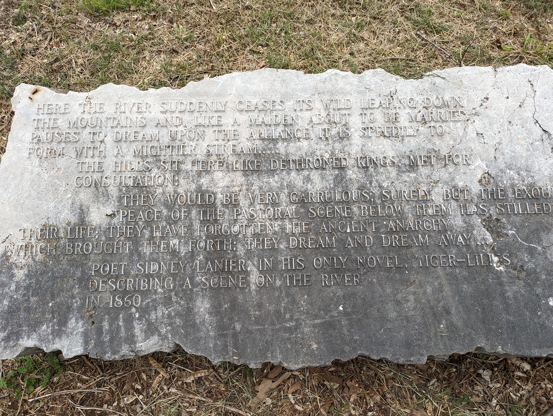2023-04-23 40 Tennessee River walk, Knoxville TN.jpg