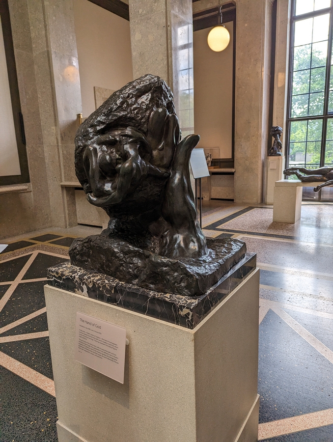 2023-05-08 059 The Hand of God (clay 1898, bronze 1959); Rodin Museum, Philadelphia.jpg
