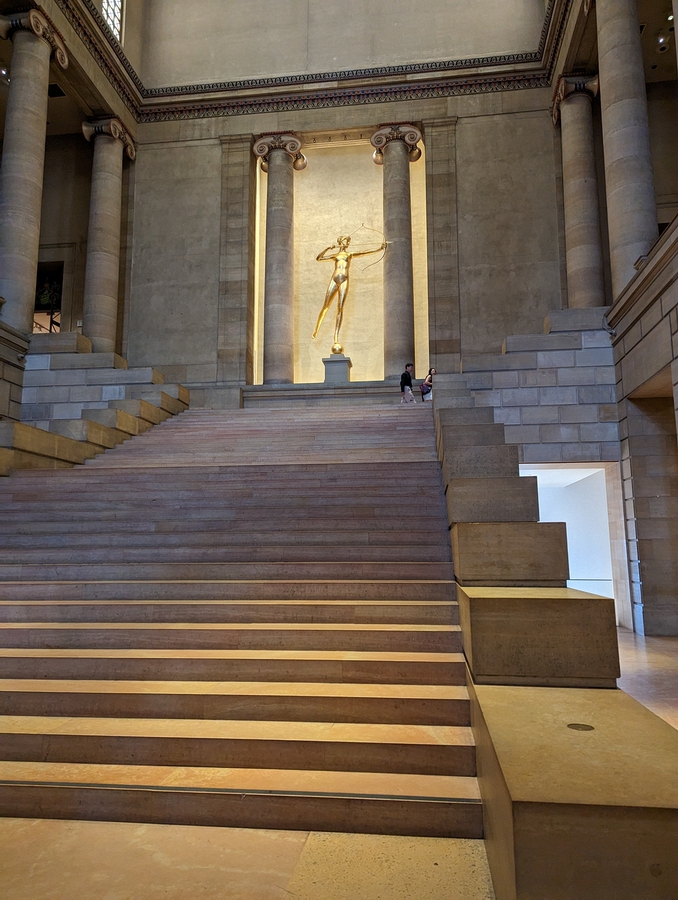 2023-05-08 330 Diana, Augustus Saint-Gaudens; grand staircase, Philadelphia Museum of Art.jpg