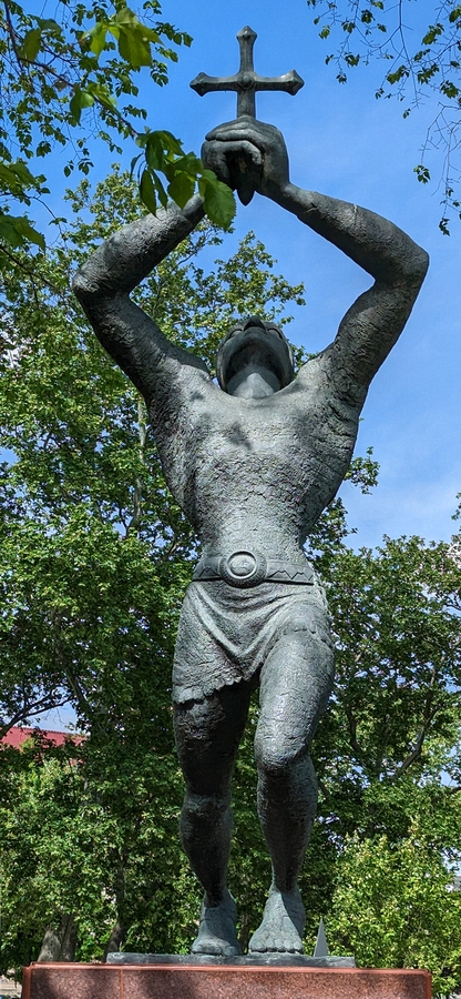 2023-05-08 340 Detail - Young Meher (Armenian Monument, 1975), Khoren De Harootian (1909-1991);Outside Philadelphia Museum of Art.jpg