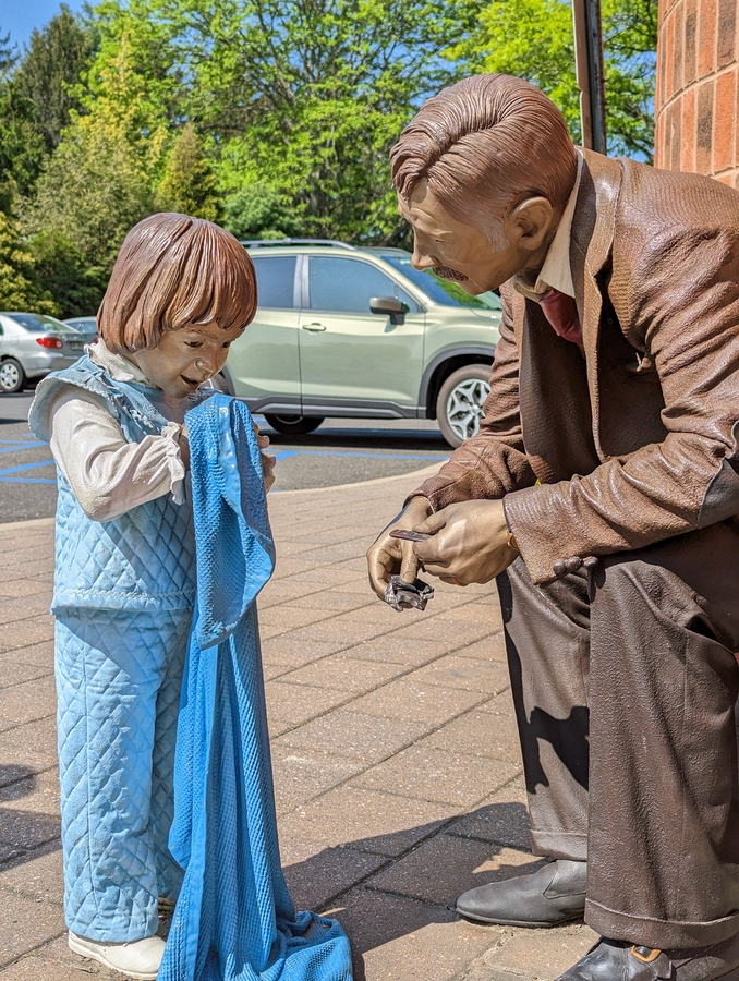 2023-05-10 009 Generation Bridge, Seward Johnson; Grounds for Sculpture, Hamilton NJ.jpg