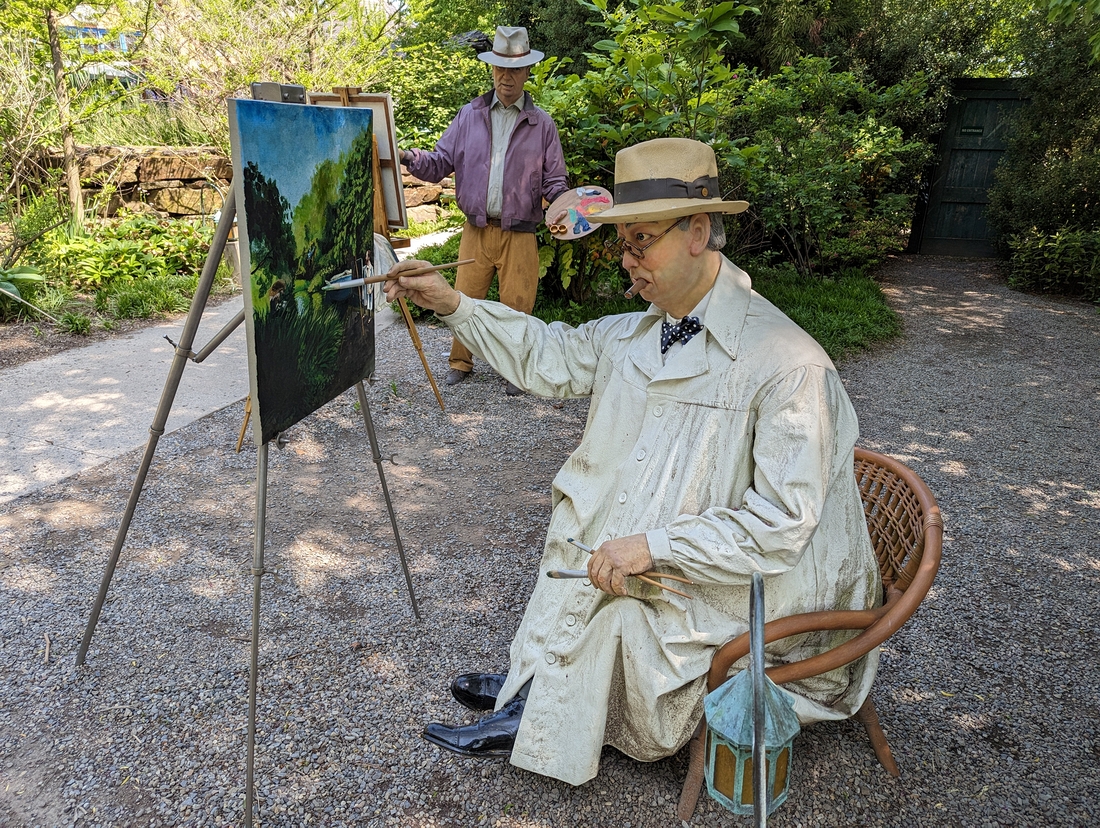 2023-05-10 087 Viral Art (2019), Seward Johnson; Grounds for Sculpture, Hamilton NJ.jpg