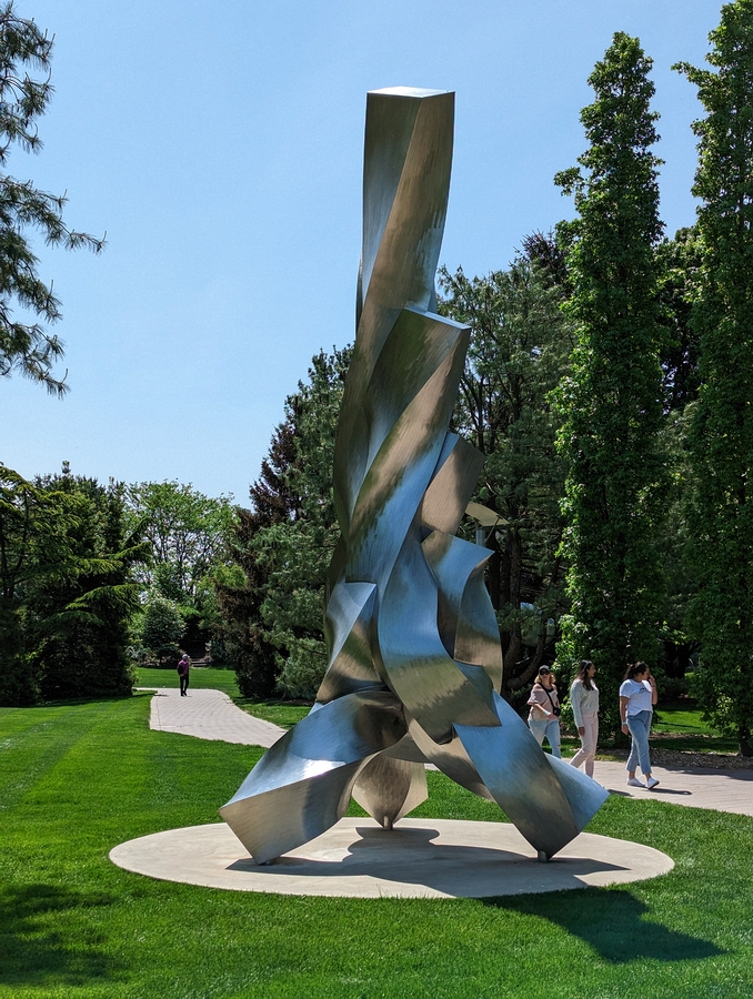 2023-05-10 132 Torqueri XIII (2018), Bruce Beasley; Grounds for Sculpture, Hamilton NJ.jpg