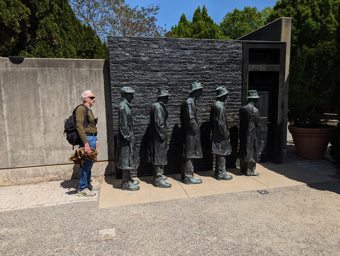 2023-05-10 137 Geoff on Depression Breadline (1999), George Segal; Grounds for Sculpture, Hamilton NJ.jpg