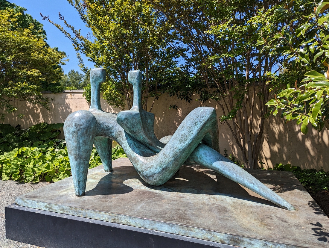 2023-05-10 195 Facing Couple (1999), Itzik Benshalom; Grounds for Sculpture, Hamilton NJ.jpg