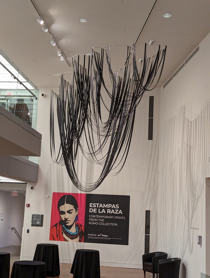 2023-05-11 s497 Air into  breath (2009), David Meyer; Delaware Museum of Art.jpg