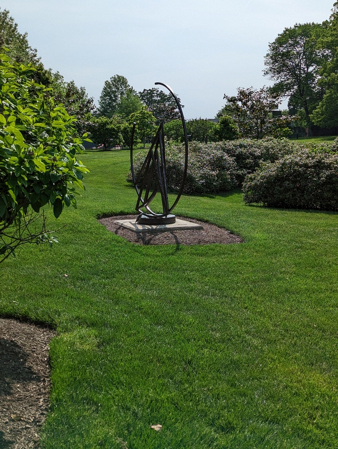 2023-05-11 s629 Circle of Lines (steel, 2011). Stan Smoker; Delaware Museum of Art.jpg